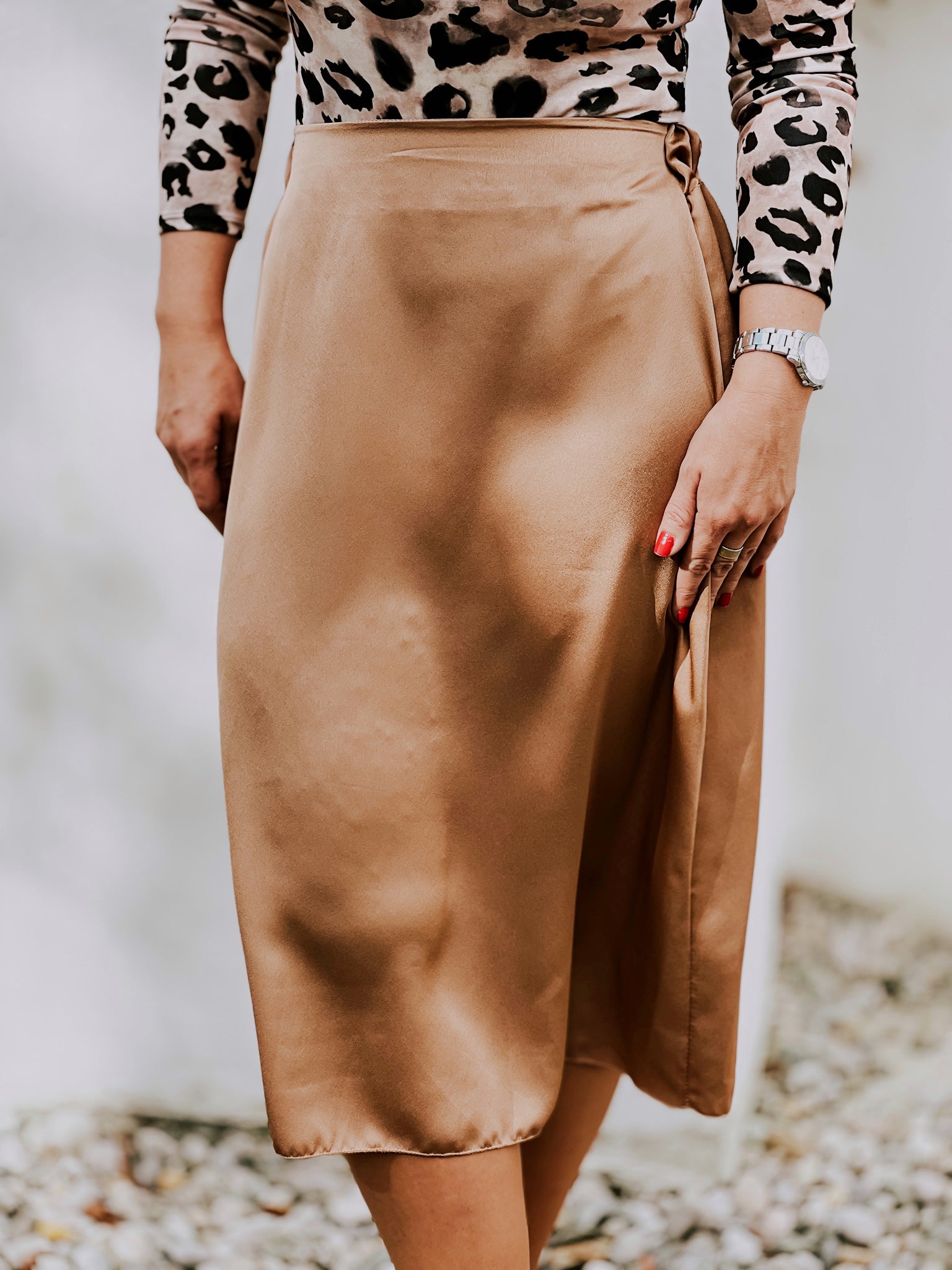 Satenasto krilo A-kroja