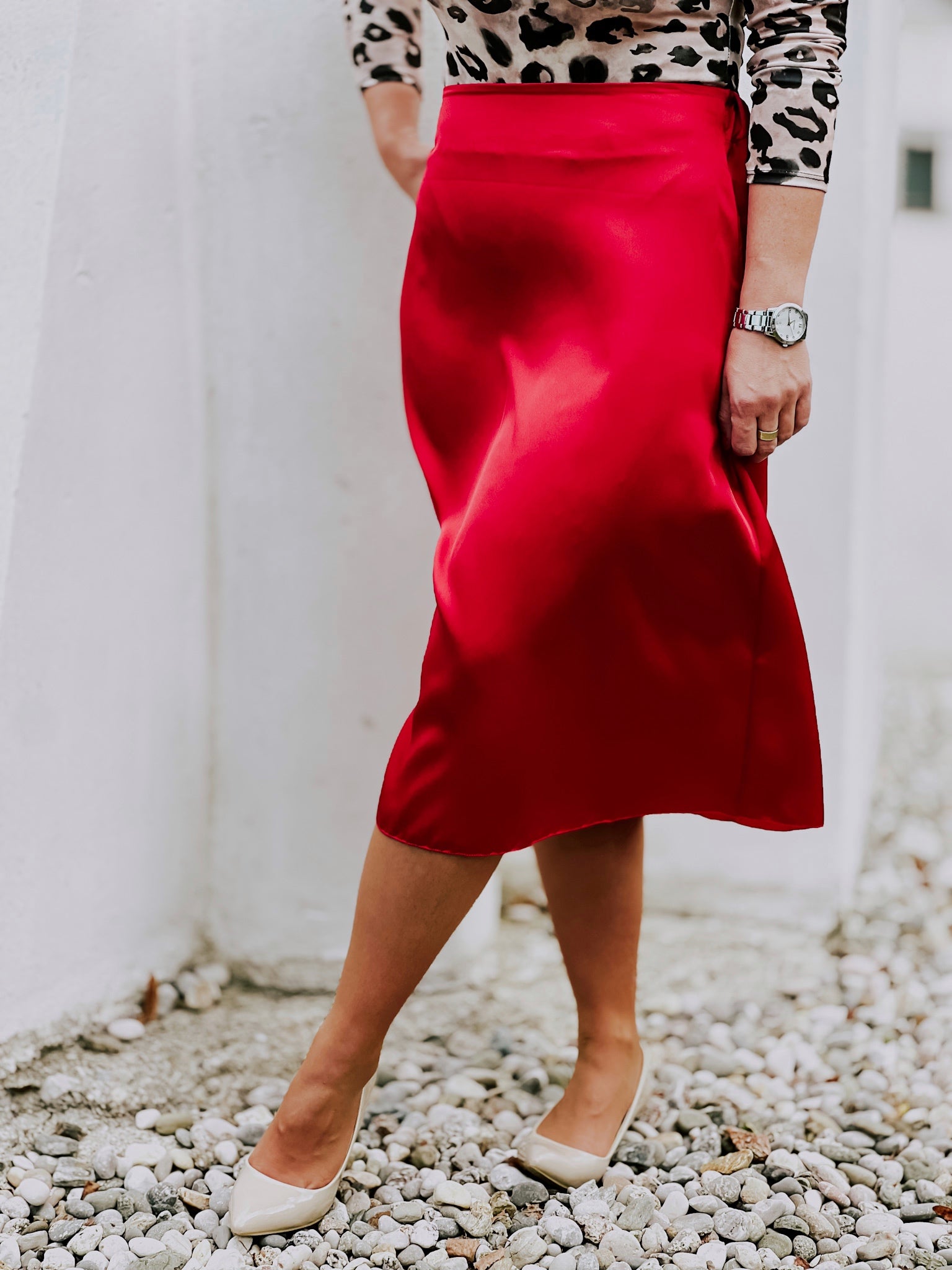 Satenasto krilo A-kroja