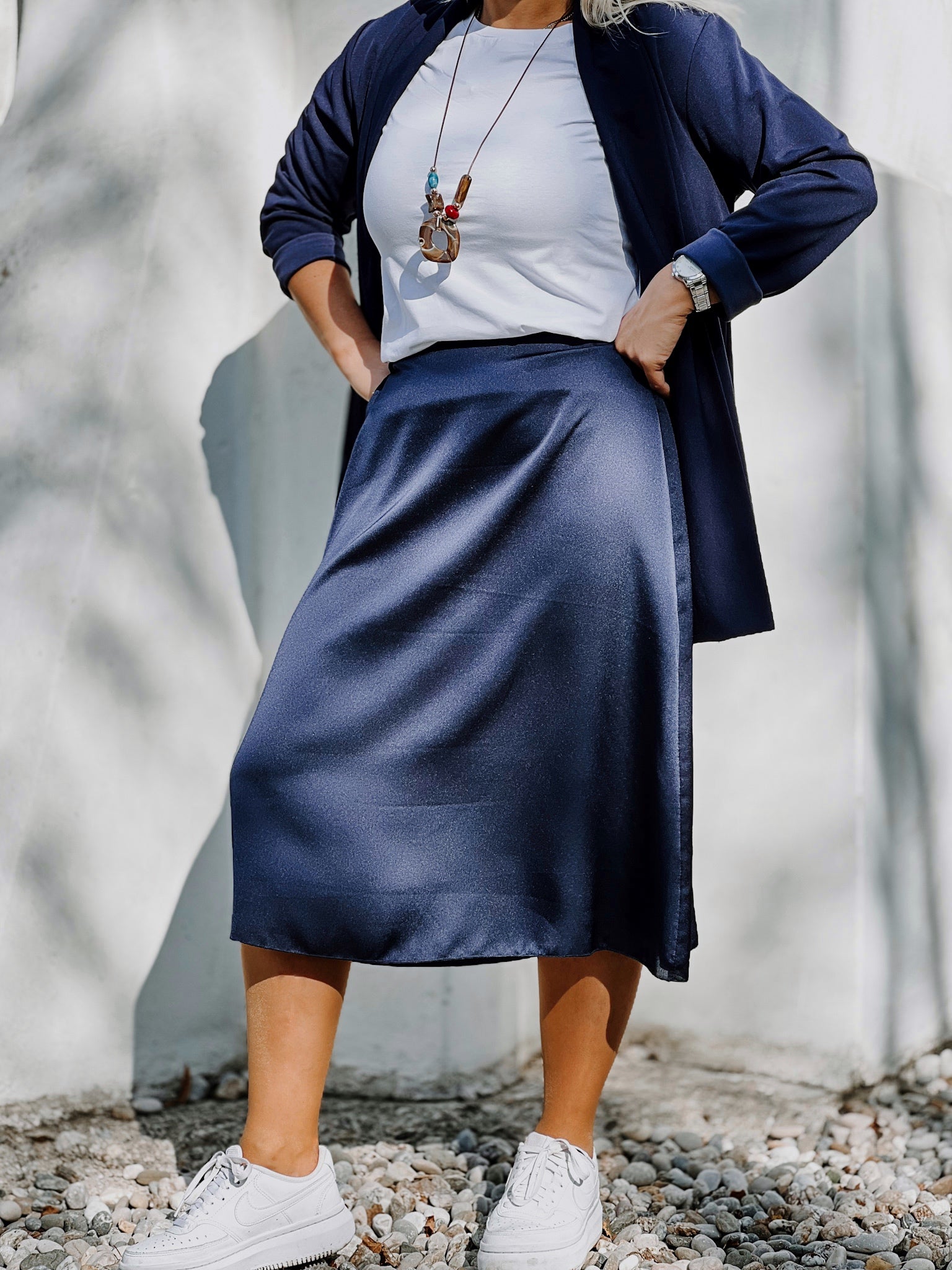 Satenasto krilo A-kroja