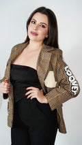Karirasti blazer s potiskom
