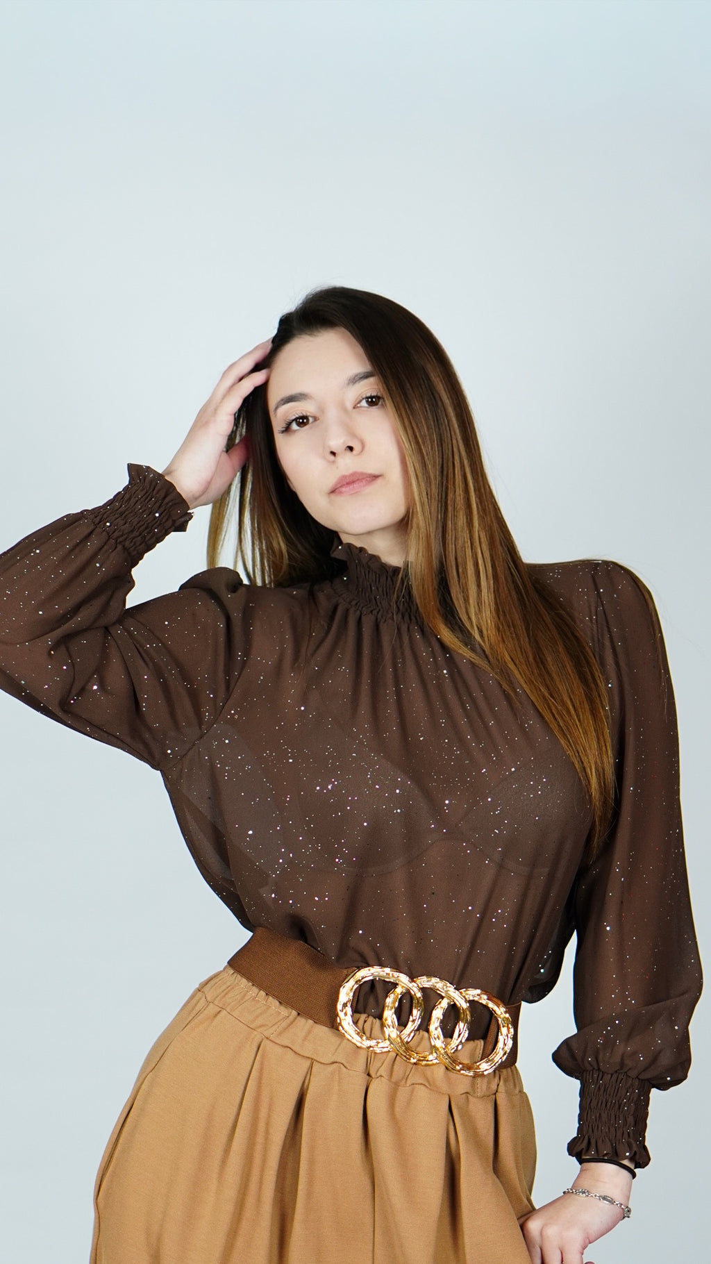 Bluza z visokim ovratnikom