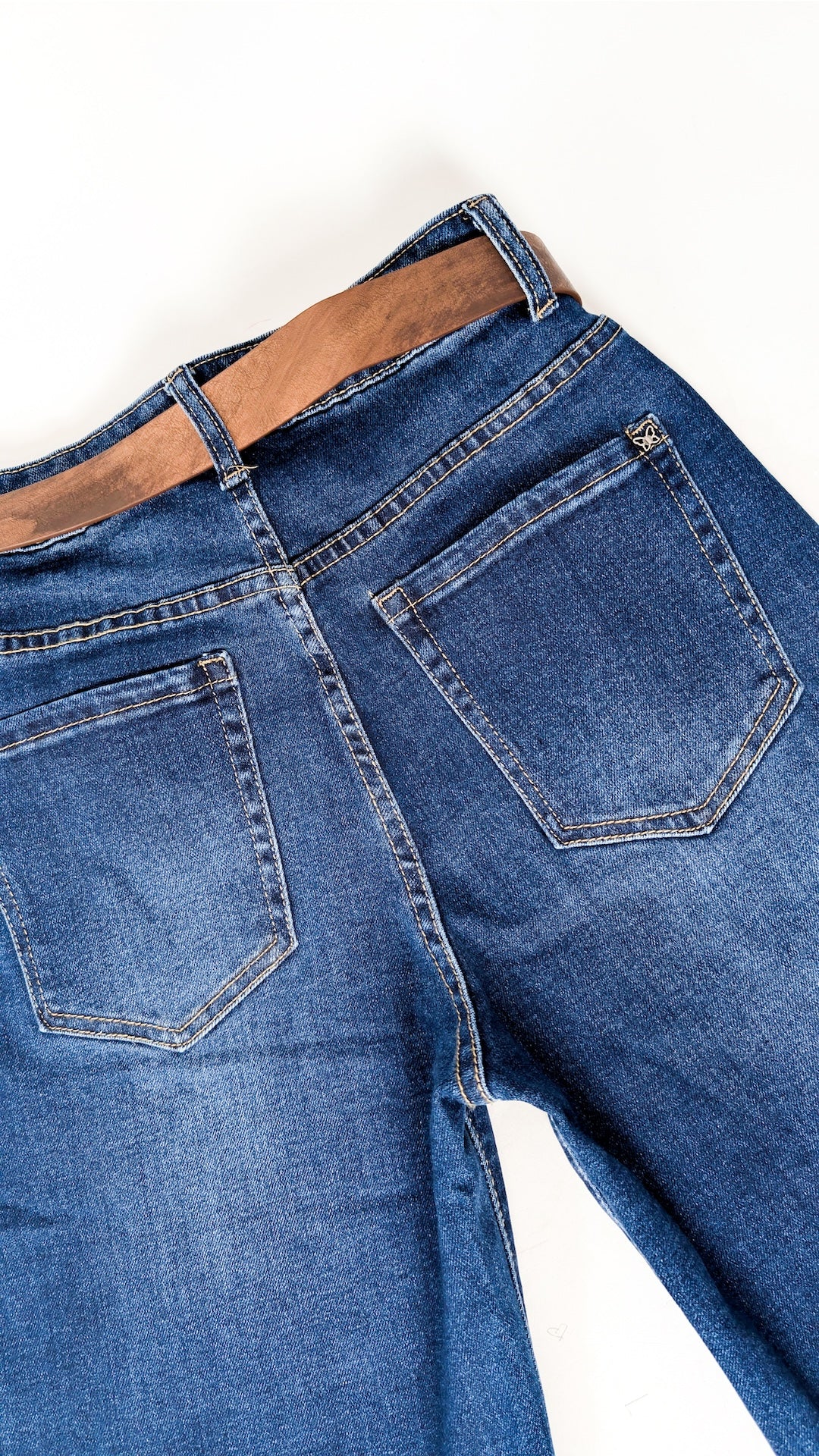 Jeans hlače z visokim pasom