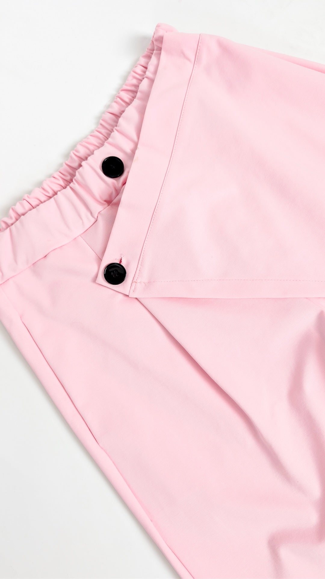 Hlače z ravnim krojem