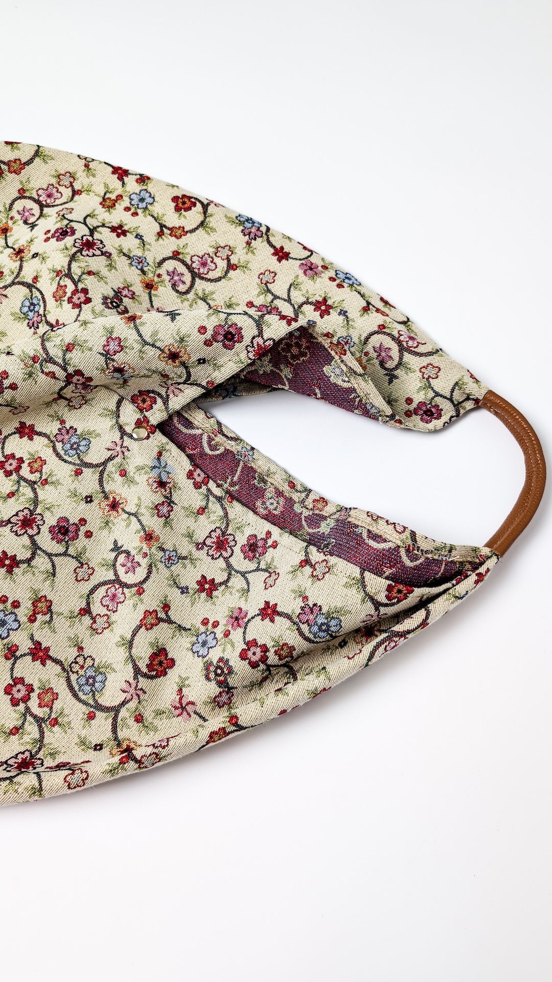 Cekar cvetoče drevo