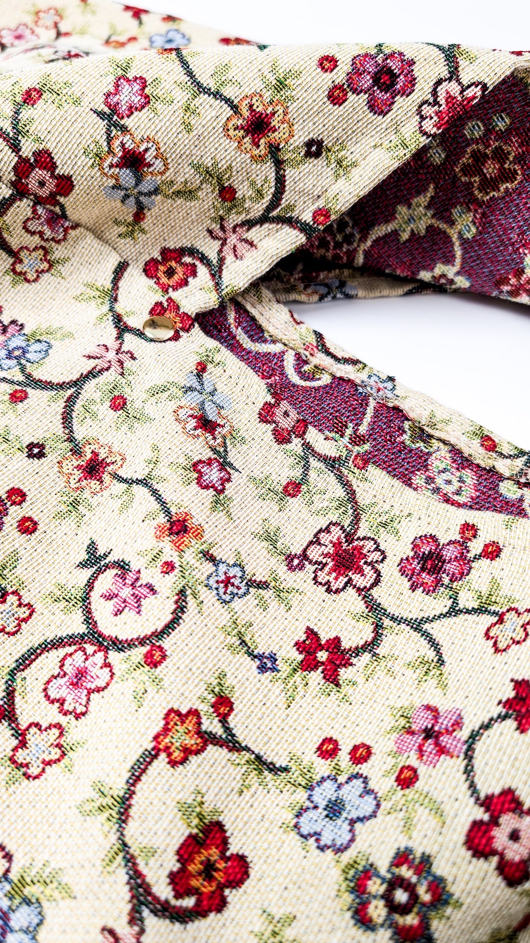 Cekar cvetoče drevo