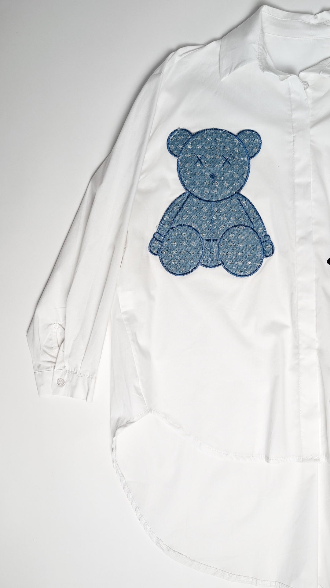 Bela srajčna tunika z medvedkom