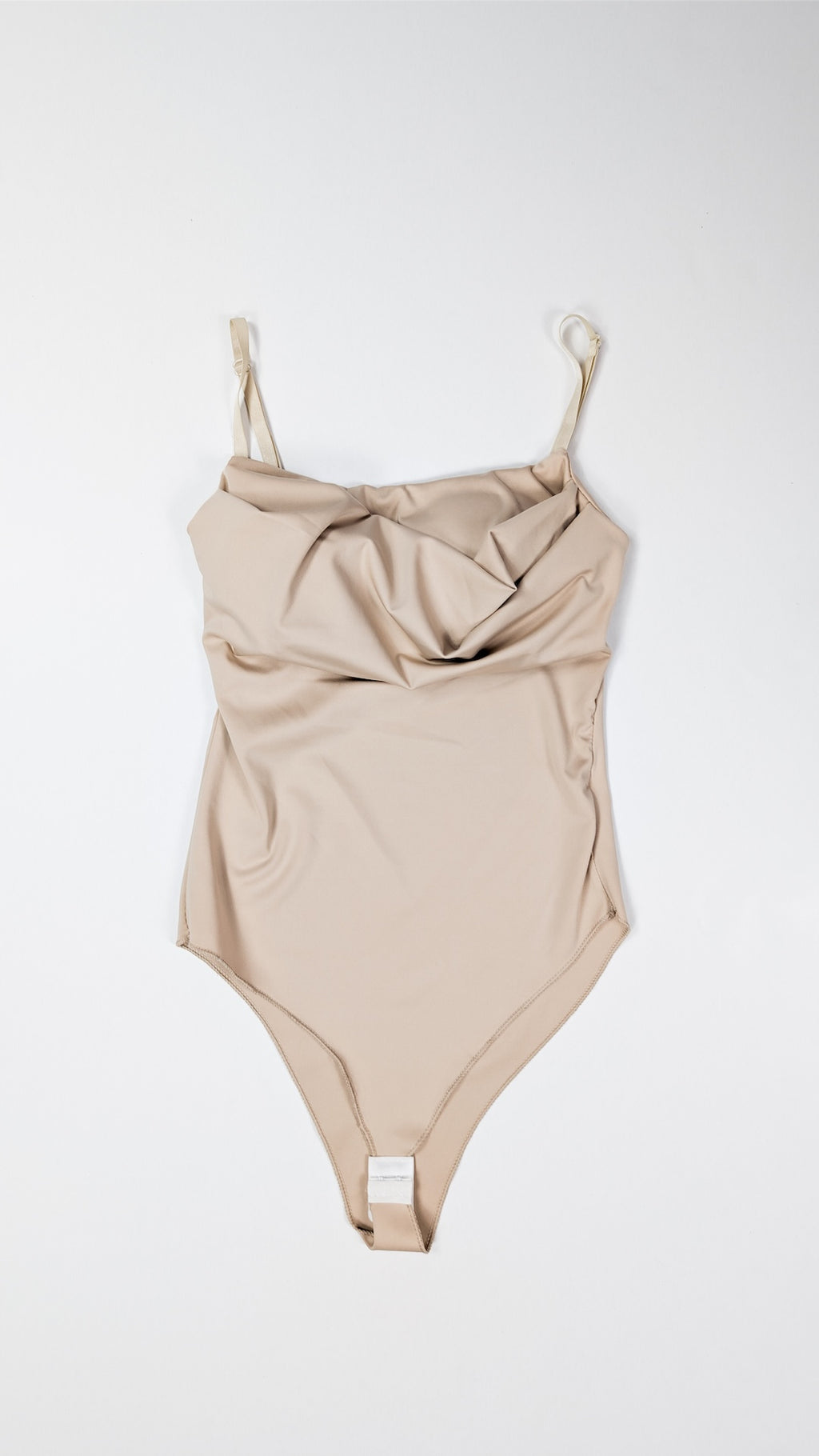 Elegantni body