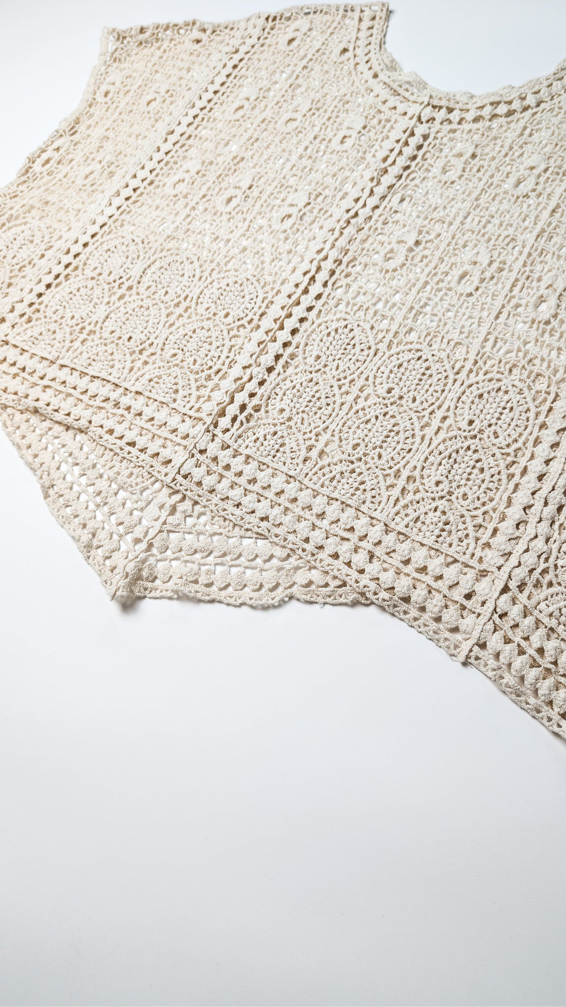 Boho čipkast top s kratkimi rokavi