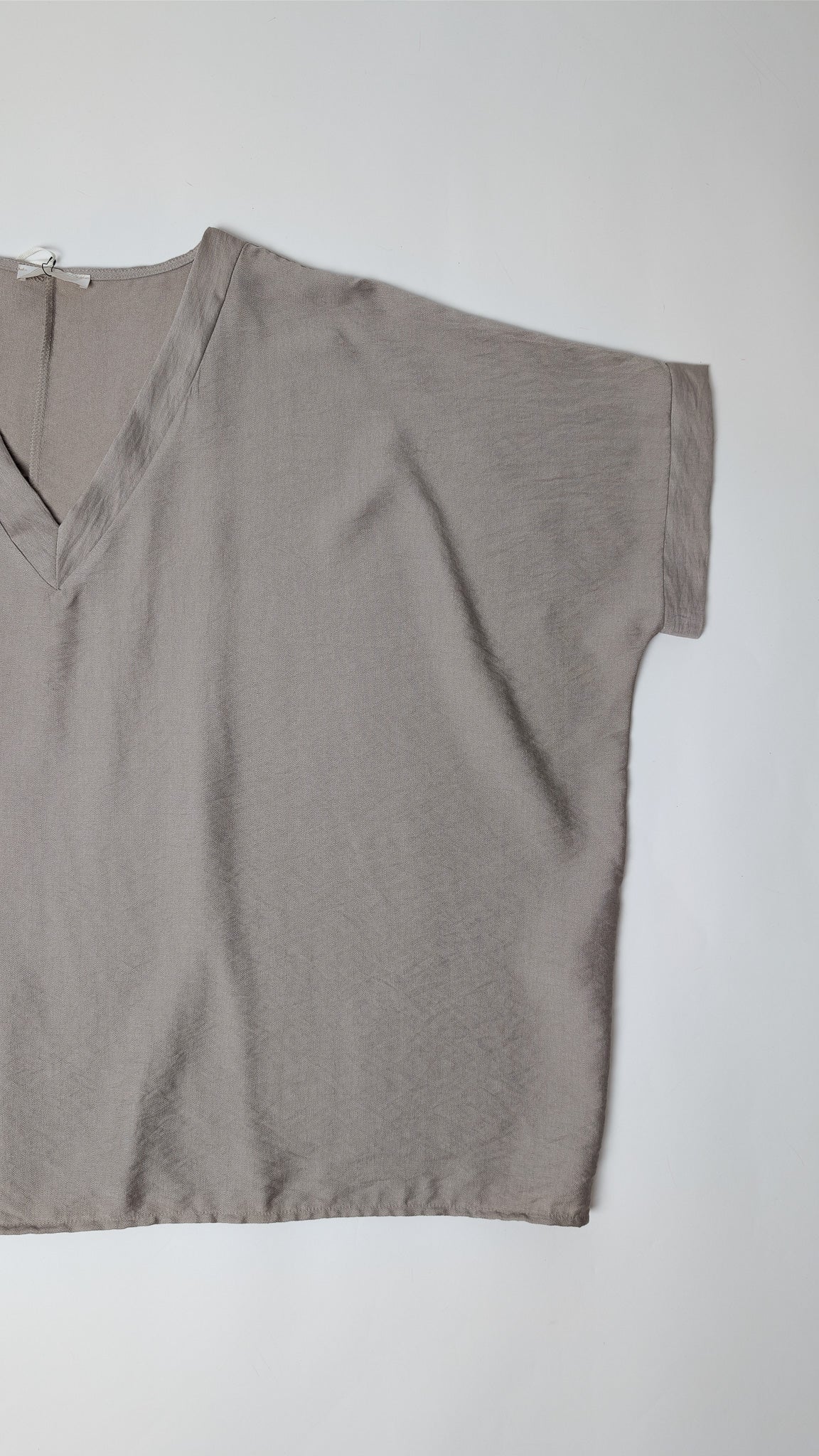 Oversize bluza z V-izrezom