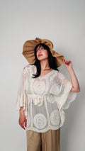 Boho top z vezenimi detajli